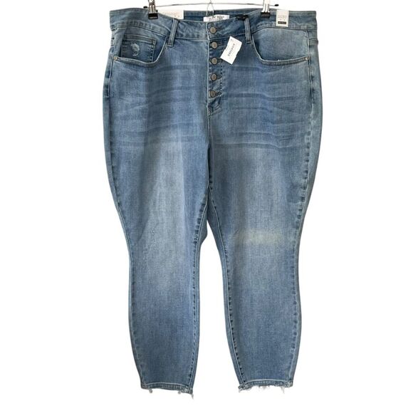NWT JUDY BLUE Jeans Size 22 W Button Fly High Waist Raw Hem Skinny Light Wash - Picture 1 of 12
